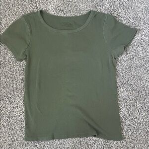 Time and Tru Forest Green Ribbed Top